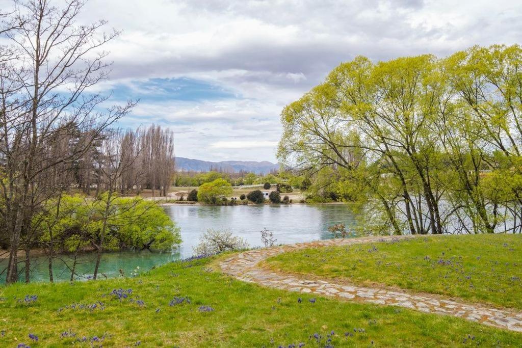 Wanaka Stone Cottage - Wanaka Holiday Home Dış mekan fotoğraf